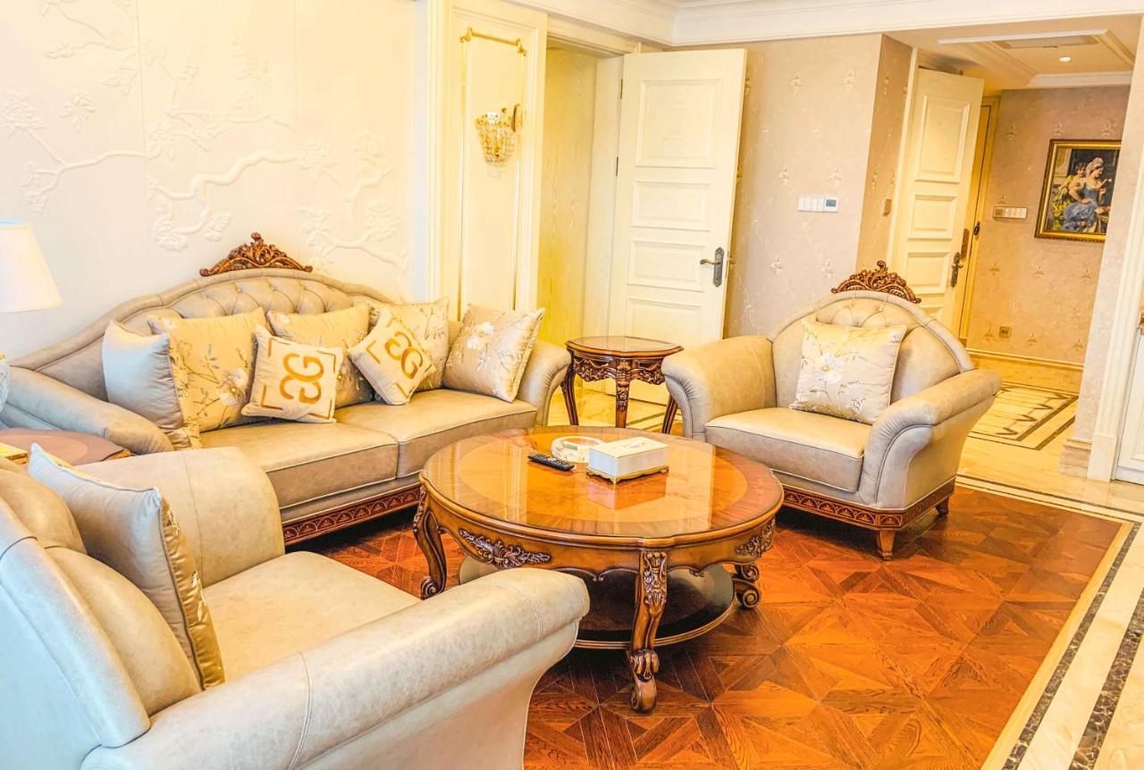 Отель Wyndham Grand Kunming East Экстерьер фото